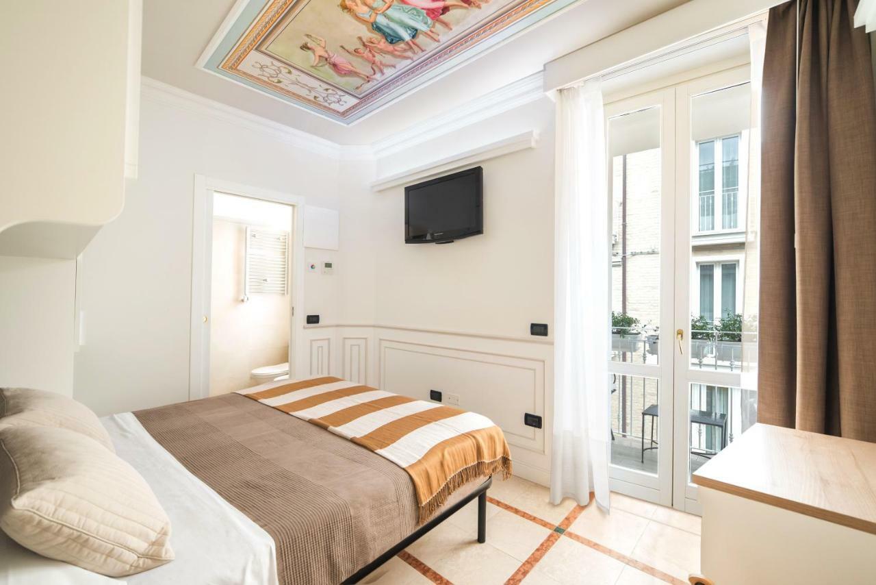 Opera Arte Rooms Porto Recanati Eksteriør billede