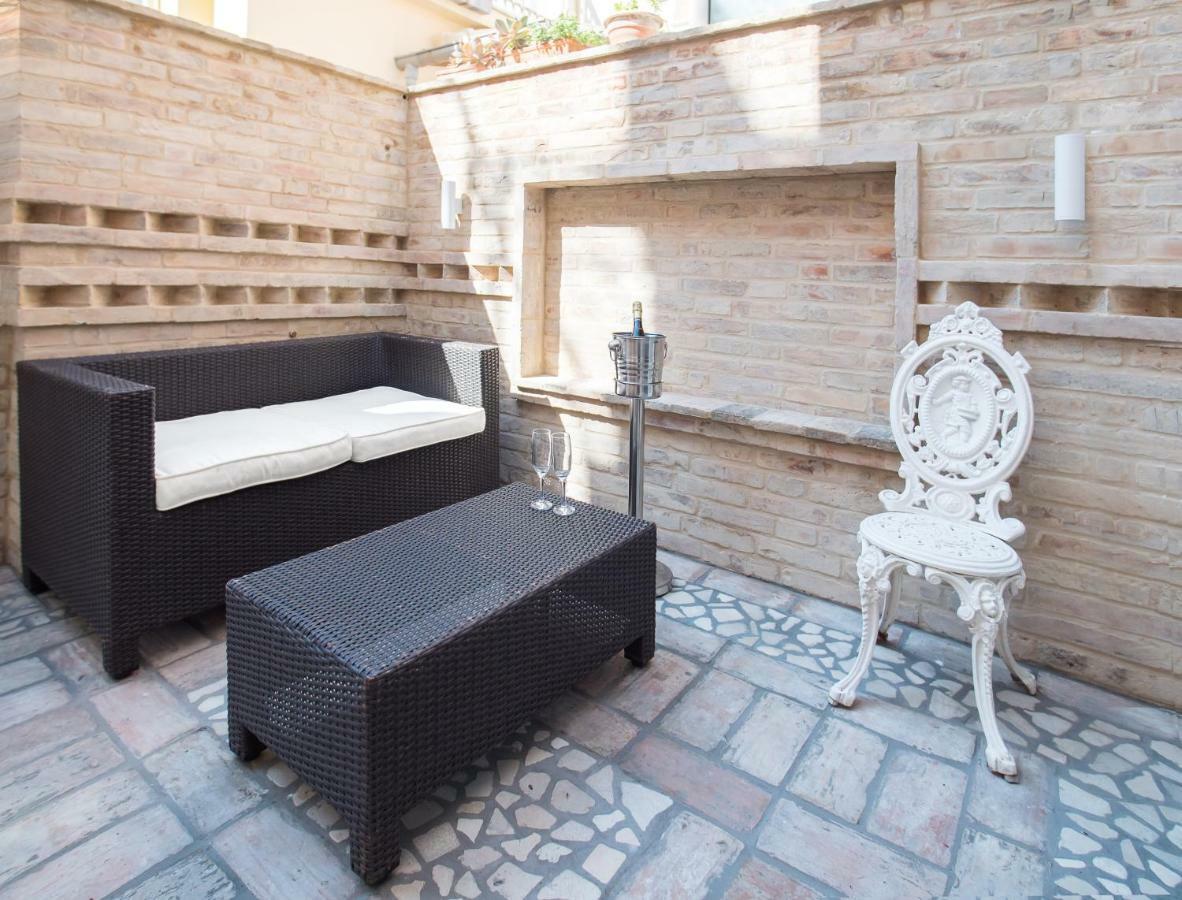Opera Arte Rooms Porto Recanati Eksteriør billede